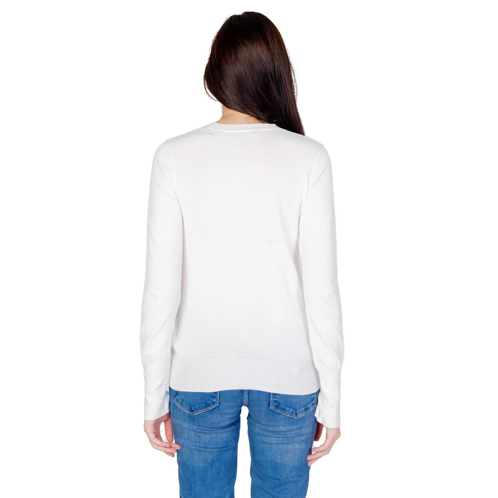 White Cotton Sportswear