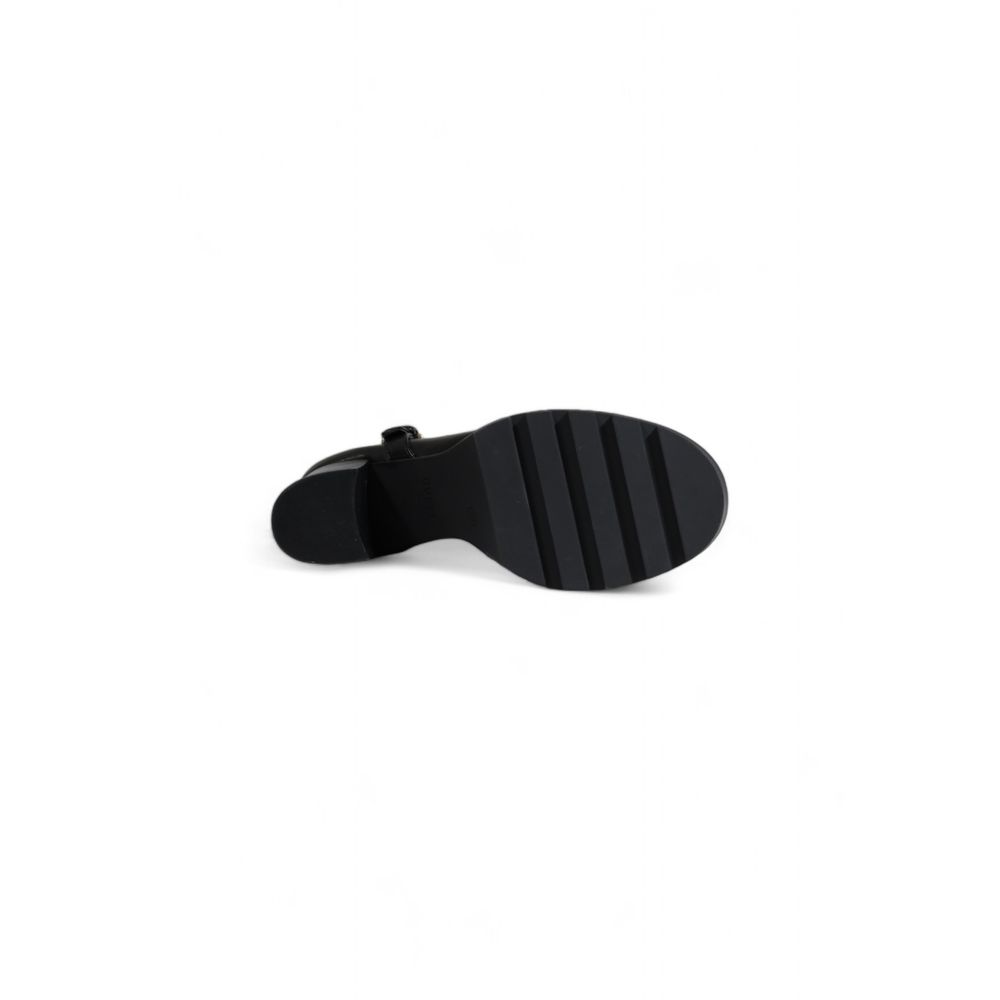 Black Polyethylene Ankle
