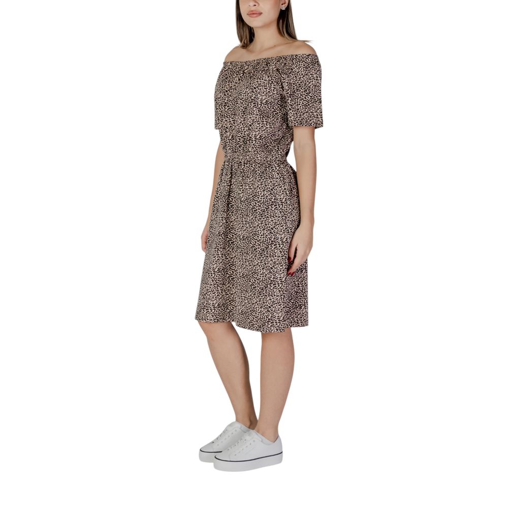 Beige Cotton Short