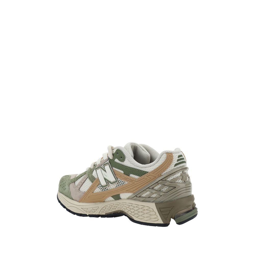1906 Sneakers