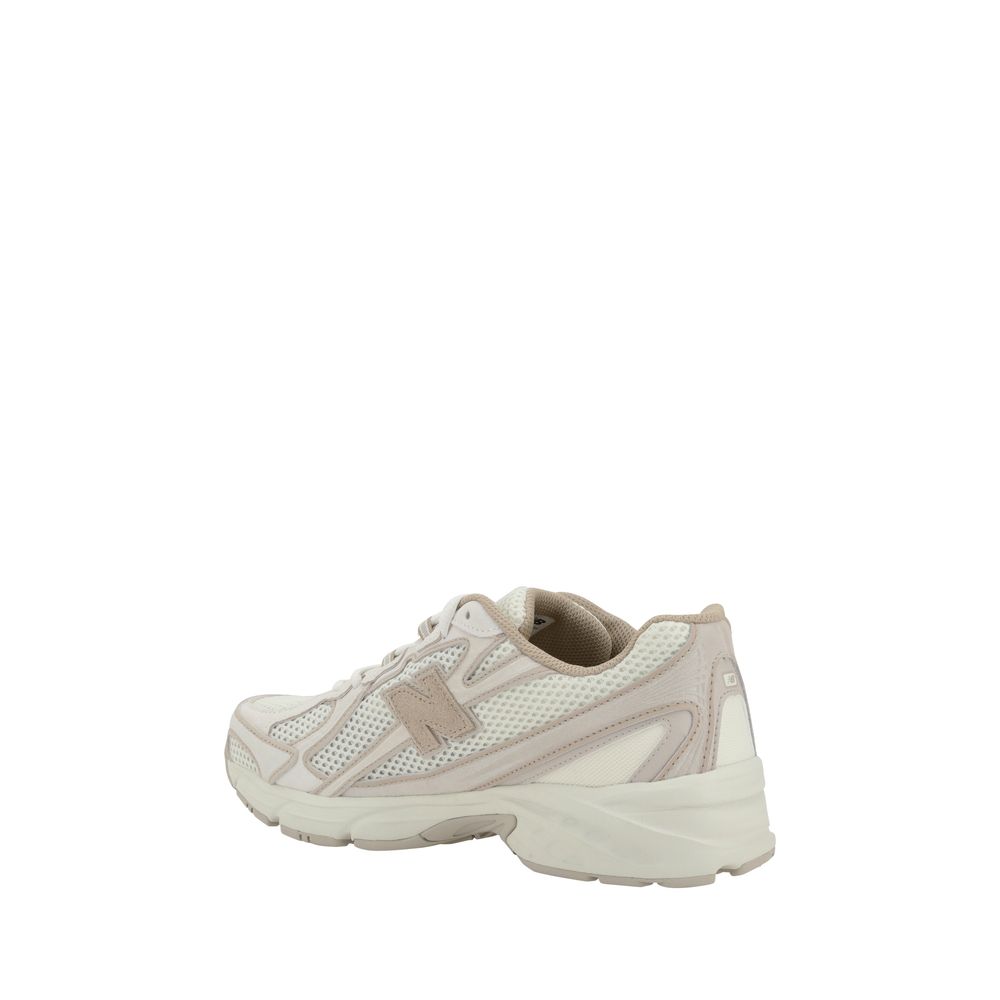 740 Sneakers