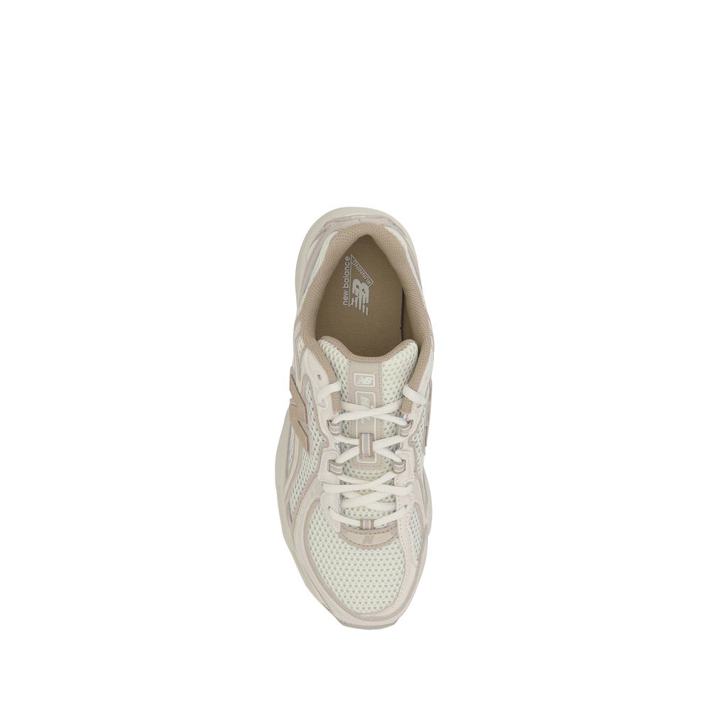 740 Sneakers