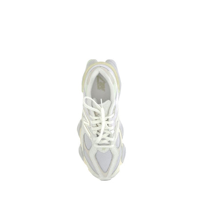 9060 Sneakers