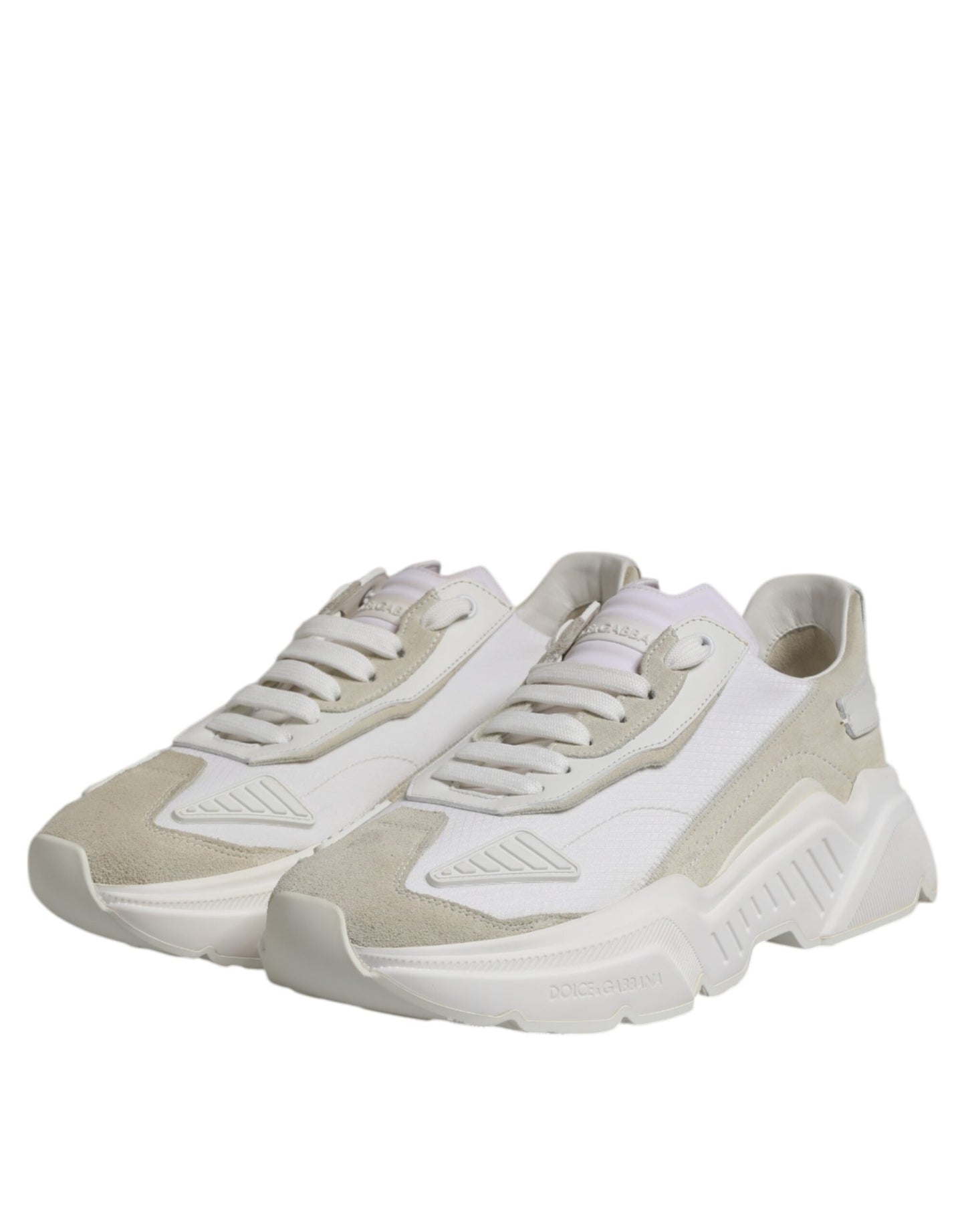 White Low Top Daymaster Men Sneakers  Shoes