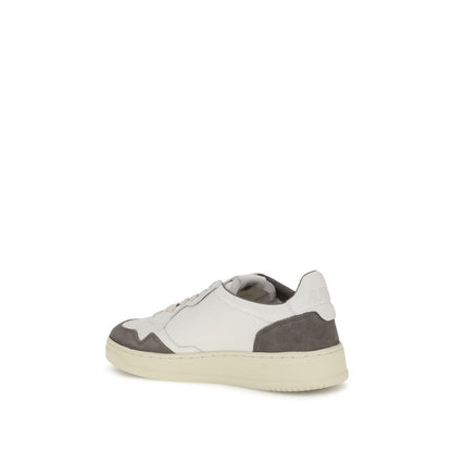 Medalist Low Sneakers