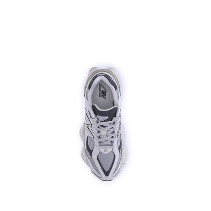 9060 Sneakers