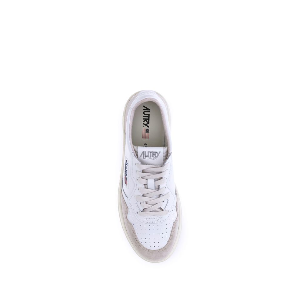 Medalist Low Sneakers